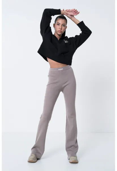 Bluza de trening crop cu guler polo - Negru
