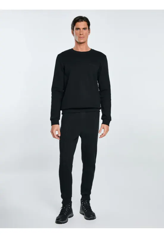 Bluza de trening cu decolteu la baza gatului Wiler 906