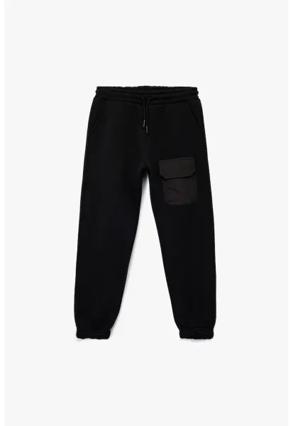 Pantaloni conici de trening - Negru