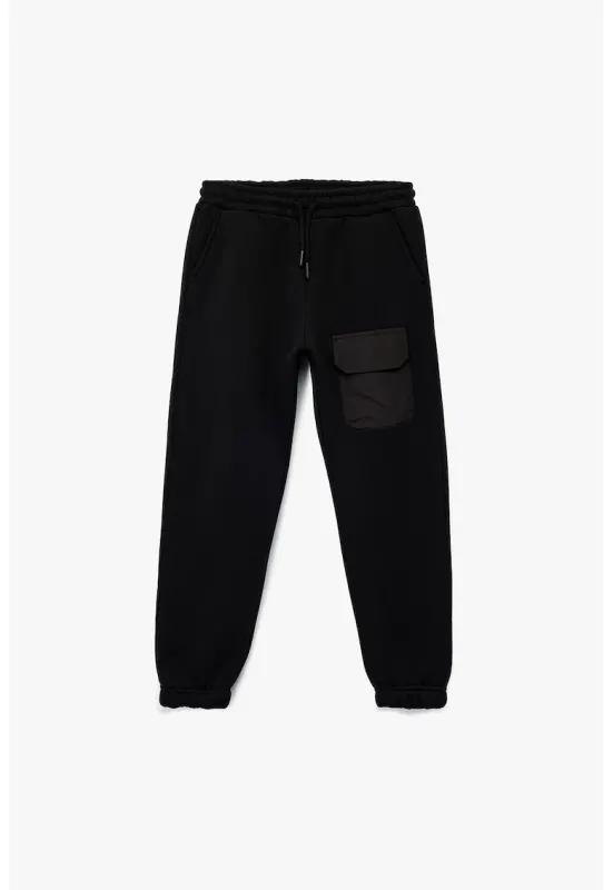 Pantaloni conici de trening - Negru
