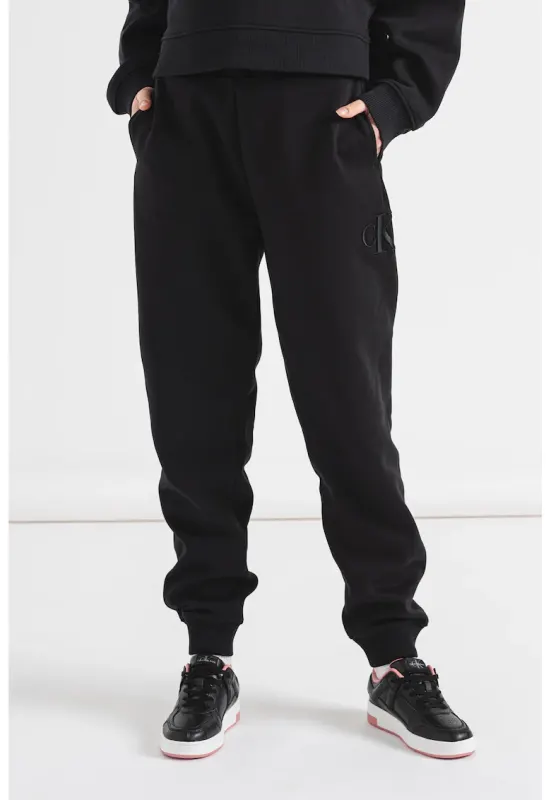 Pantaloni de trening conici cu monograma brodata - Negru