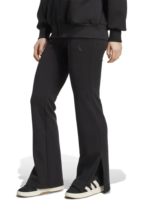 Pantaloni de trening cu croiala evazata si slituri la terminatie - Negru