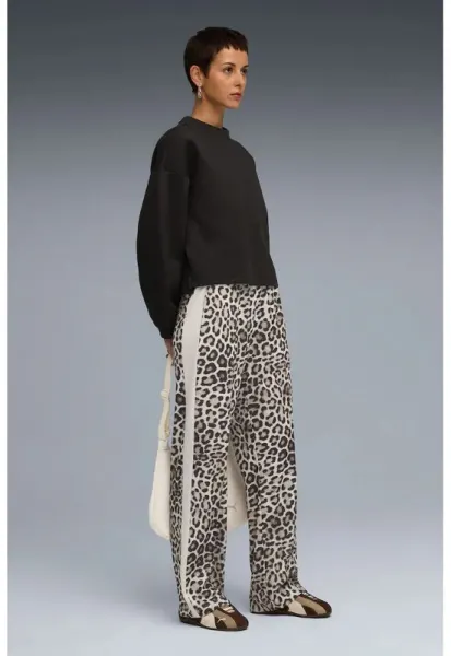 Pantaloni de trening cu croiala relaxed-fit T7 Leo Luxe