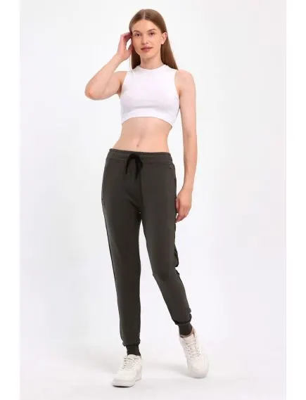 Pantaloni de trening, uni, cu doua dungi laterale, kaki