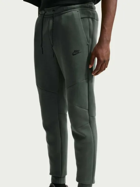 Pantaloni sport M Nk Tch Flc Jggr