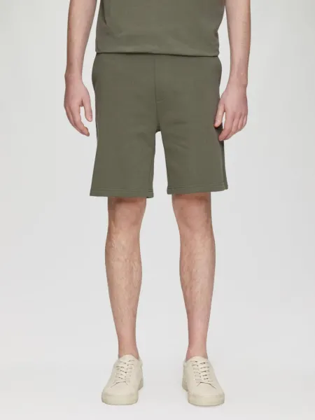 Q/S by s.Oliver Pantaloni scurti sport, barbati, cu talie medie si croiala Regular Fit, Verde (SELECTATI MARIMEA: 2XL)